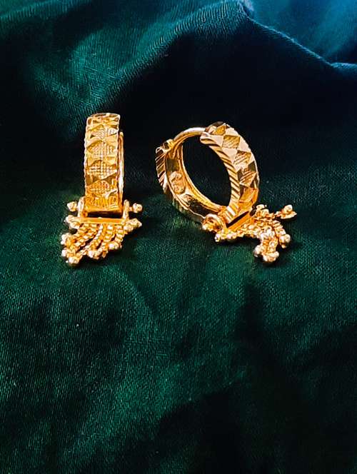 gold plated balli earrings - 20848875 - Standard Image - 0