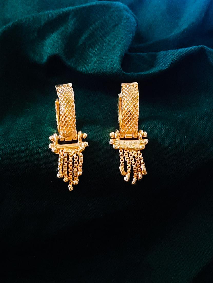 gold plated balli earrings