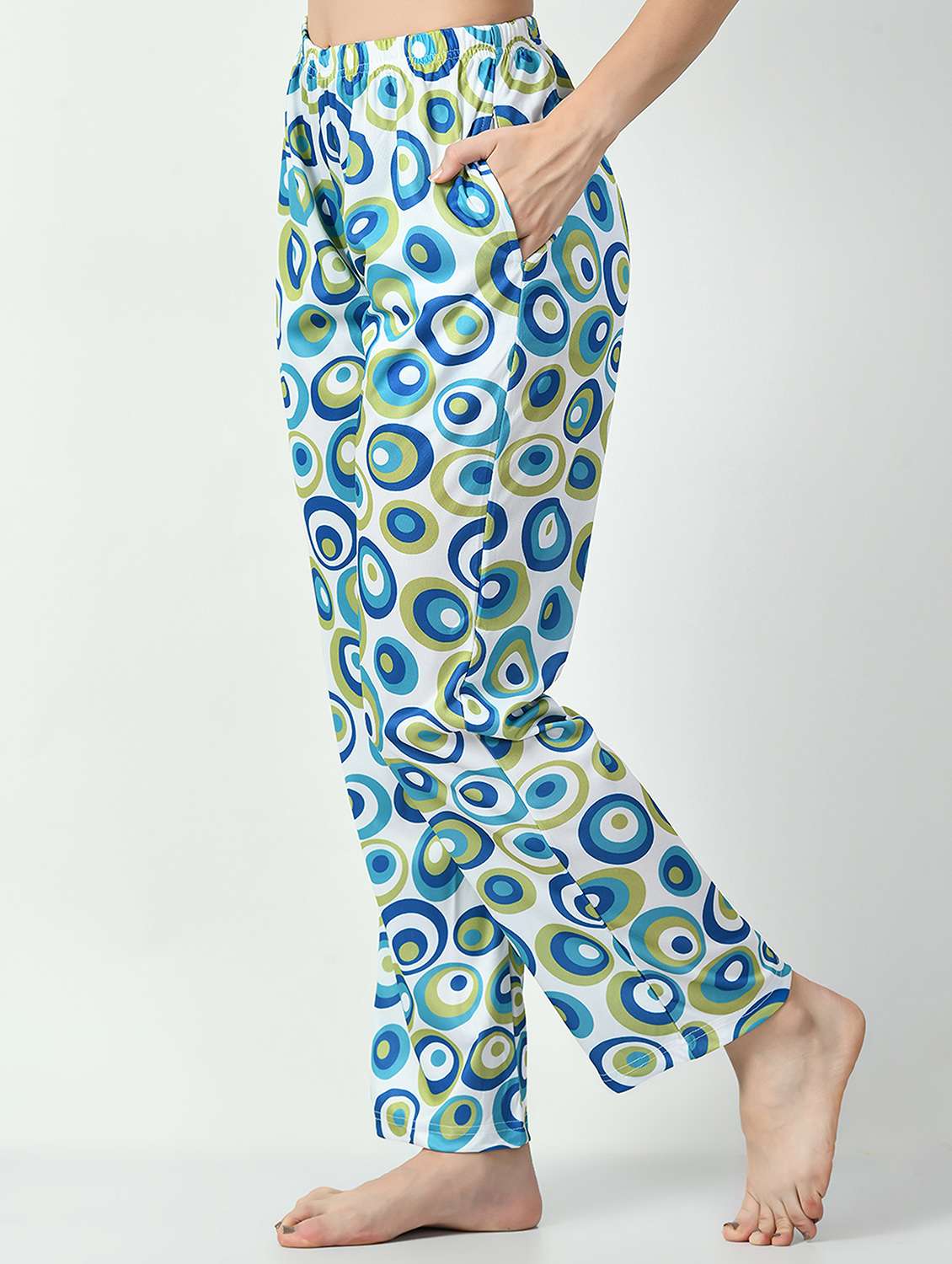 women printed pyjama nightwear set - 20852771 -  Standard Image - 3