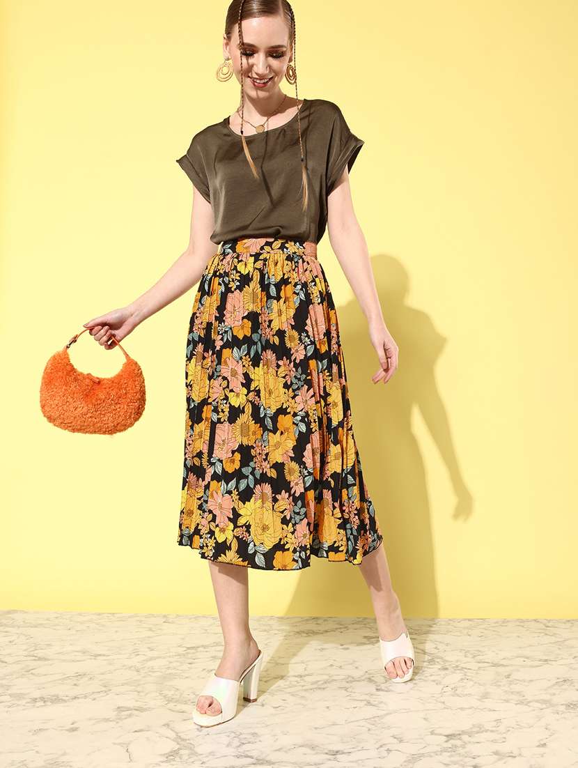 women mid-rise black floral printed pleated skirt - 20853123 - Standard Image - 3