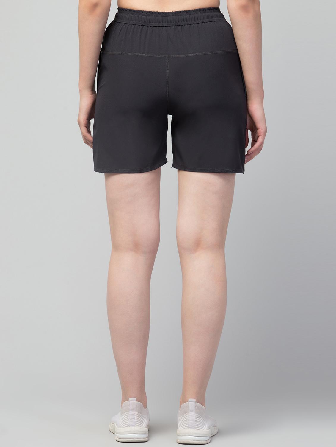 women mid rise placement printed sports shorts - 20858683 - Standard Image - 3