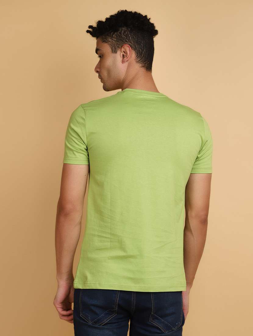 men round neck chest printed t-shirt - 20862961 -  Standard Image - 3