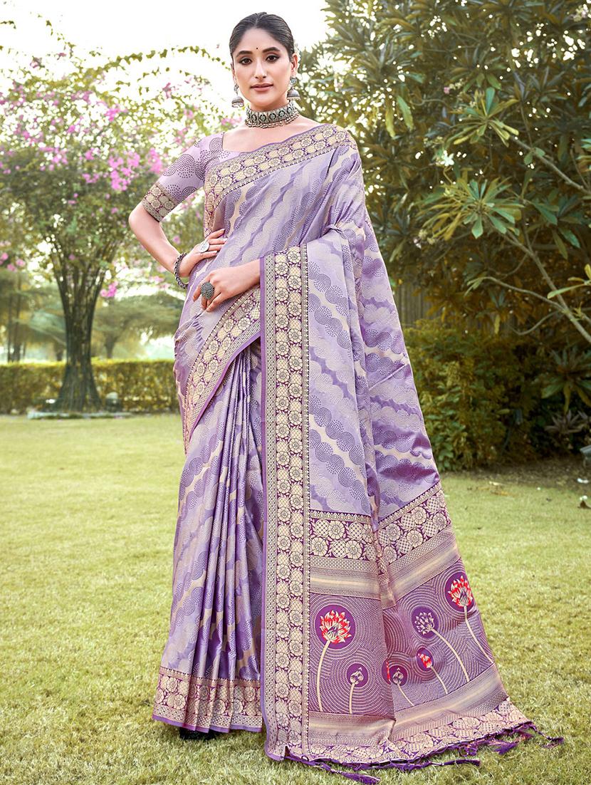 women lavender printed bordered saree with blouse - 20864217 - Zoom Image - 0