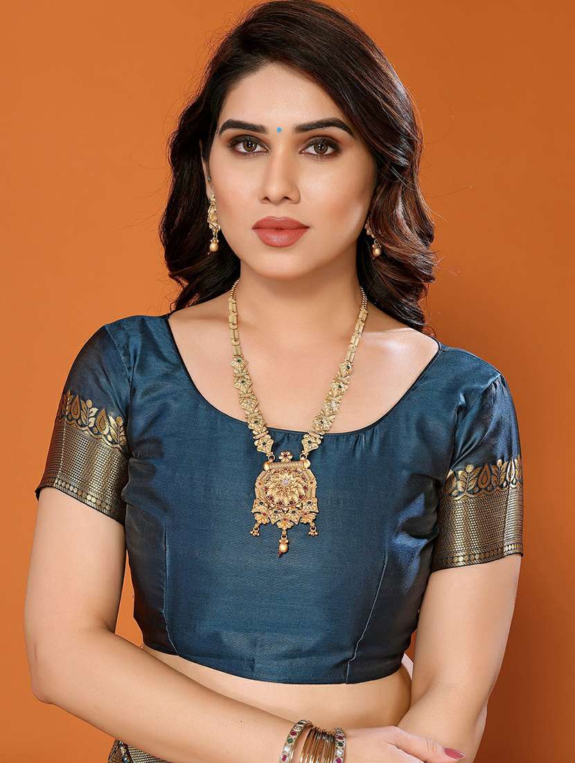 women zari kanjivaram saree with blouse - 20874037 -  Standard Image - 3
