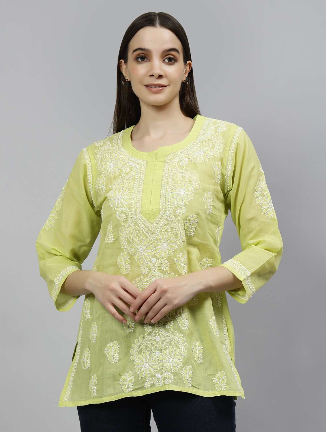 women three quarter sleeve straight kurti - 20884769 - Zoom Image - 0