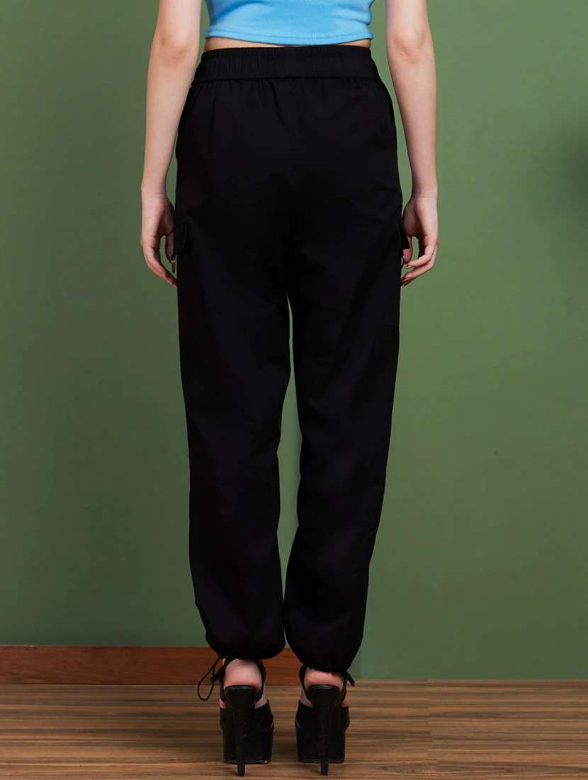 women solid parachute pant - 20885380 -  Standard Image - 3