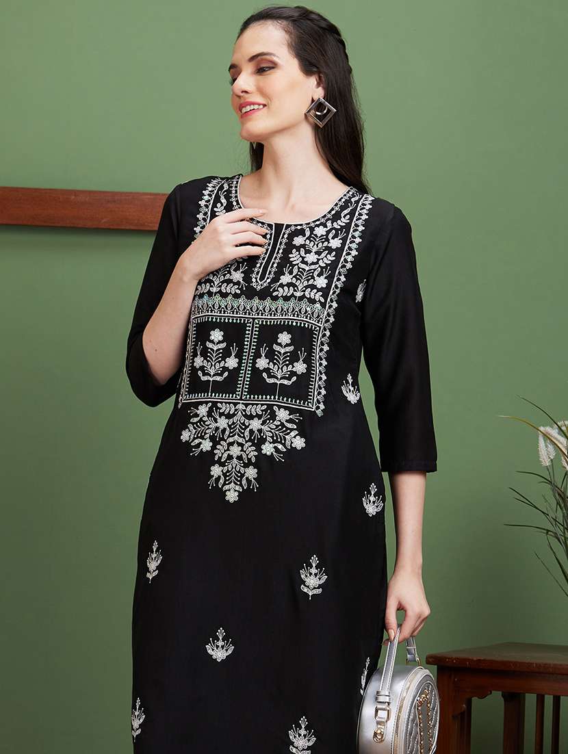 women black round neck kurta pant set - 20885383 -  Standard Image - 3