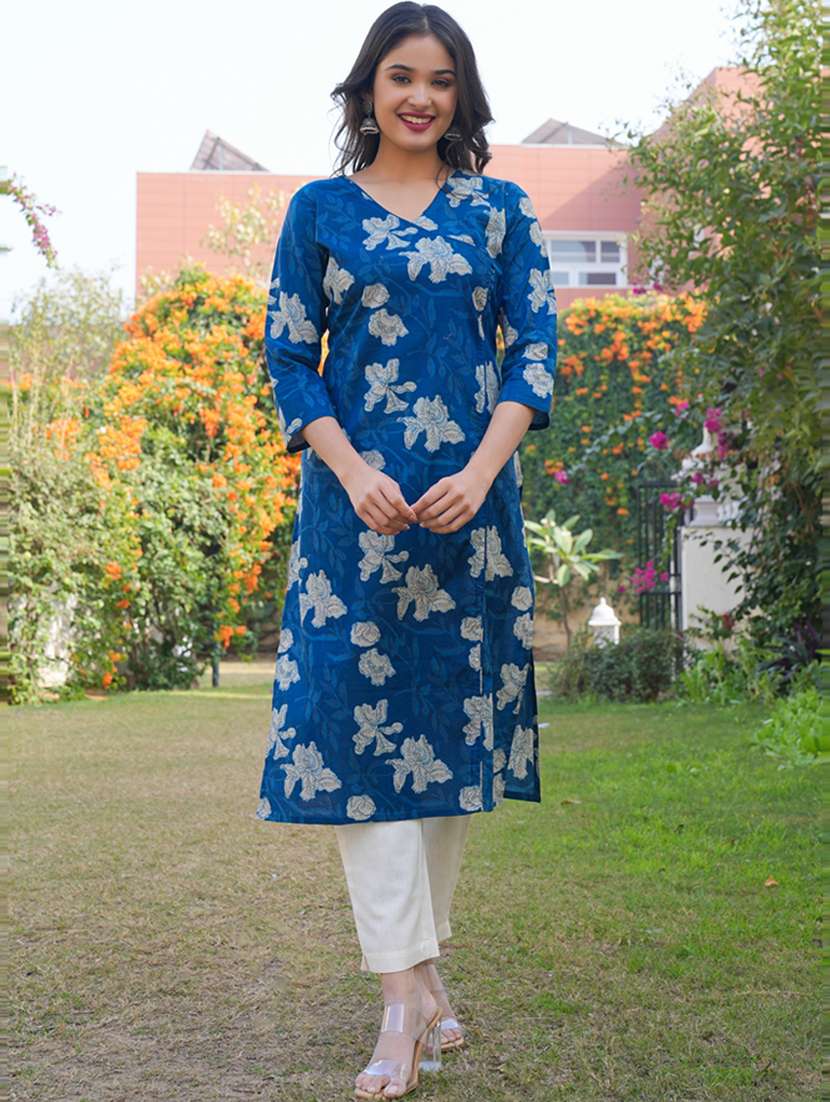 women three quarter sleeve straight kurta