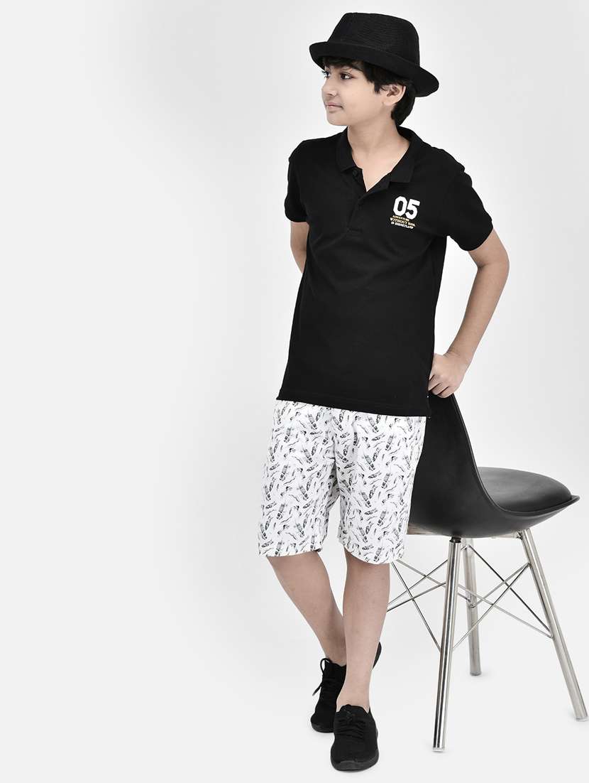 kids white printed three fourth shorts - 20894993 -  Standard Image - 3