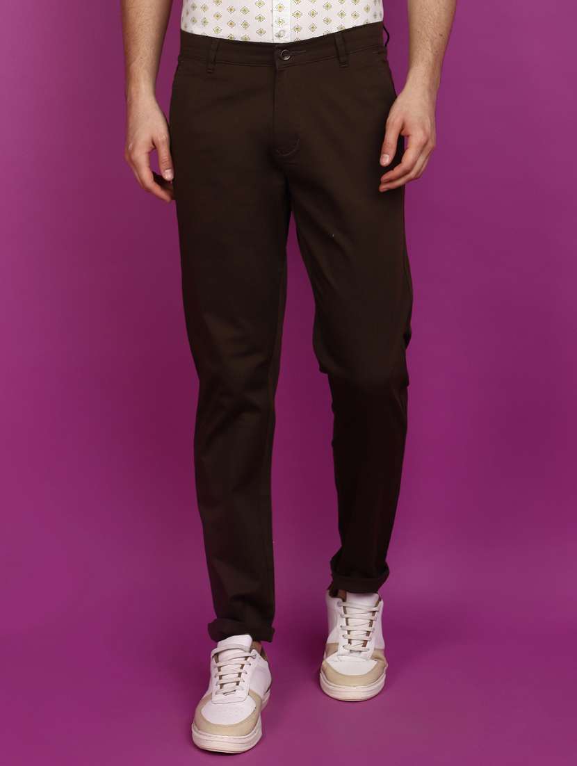 men solid full length chinos 