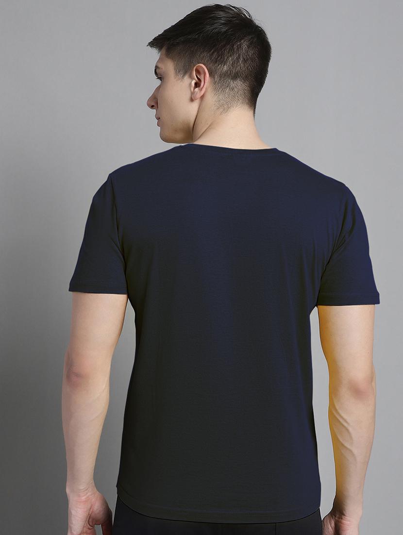 men chest print v-neck t-shirt - 20906830 - Standard Image - 3