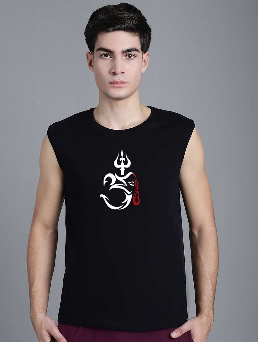 black cotton chest print tshirt