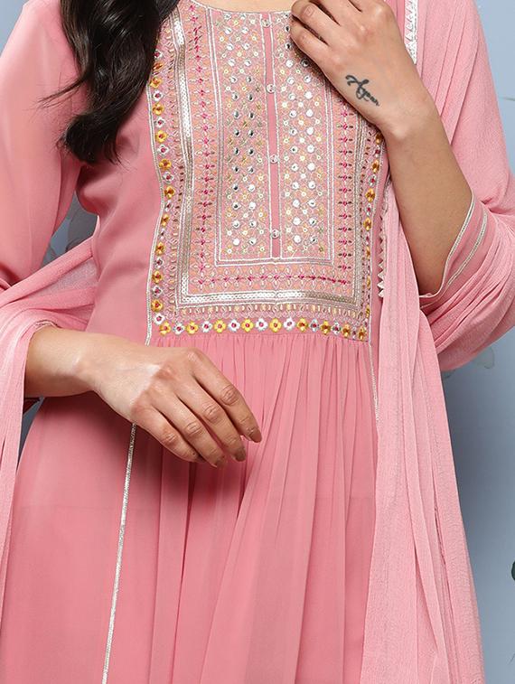 women pink round neck kurta pant set with dupatta - 20912037 - Standard Image - 3