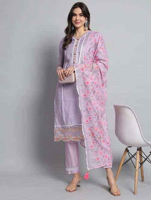 women lavender v neck kurta pant set with dupatta - 20912041 - Standard Image - 0