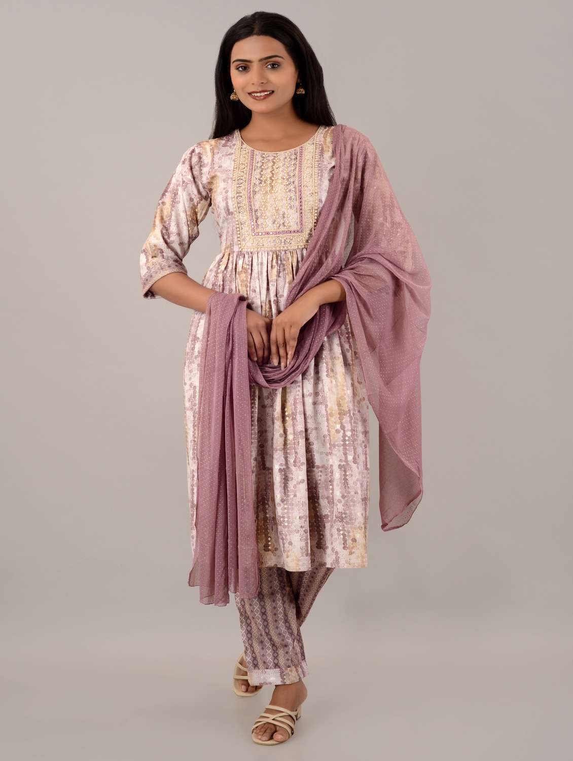 women pink round neck kurta pant set with dupatta