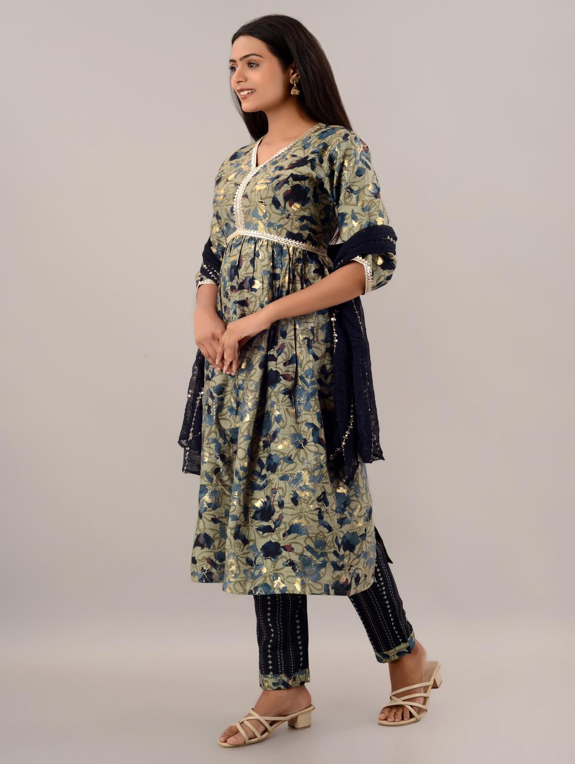 women green v neck kurta pant set with dupatta - 20912151 - Standard Image - 3