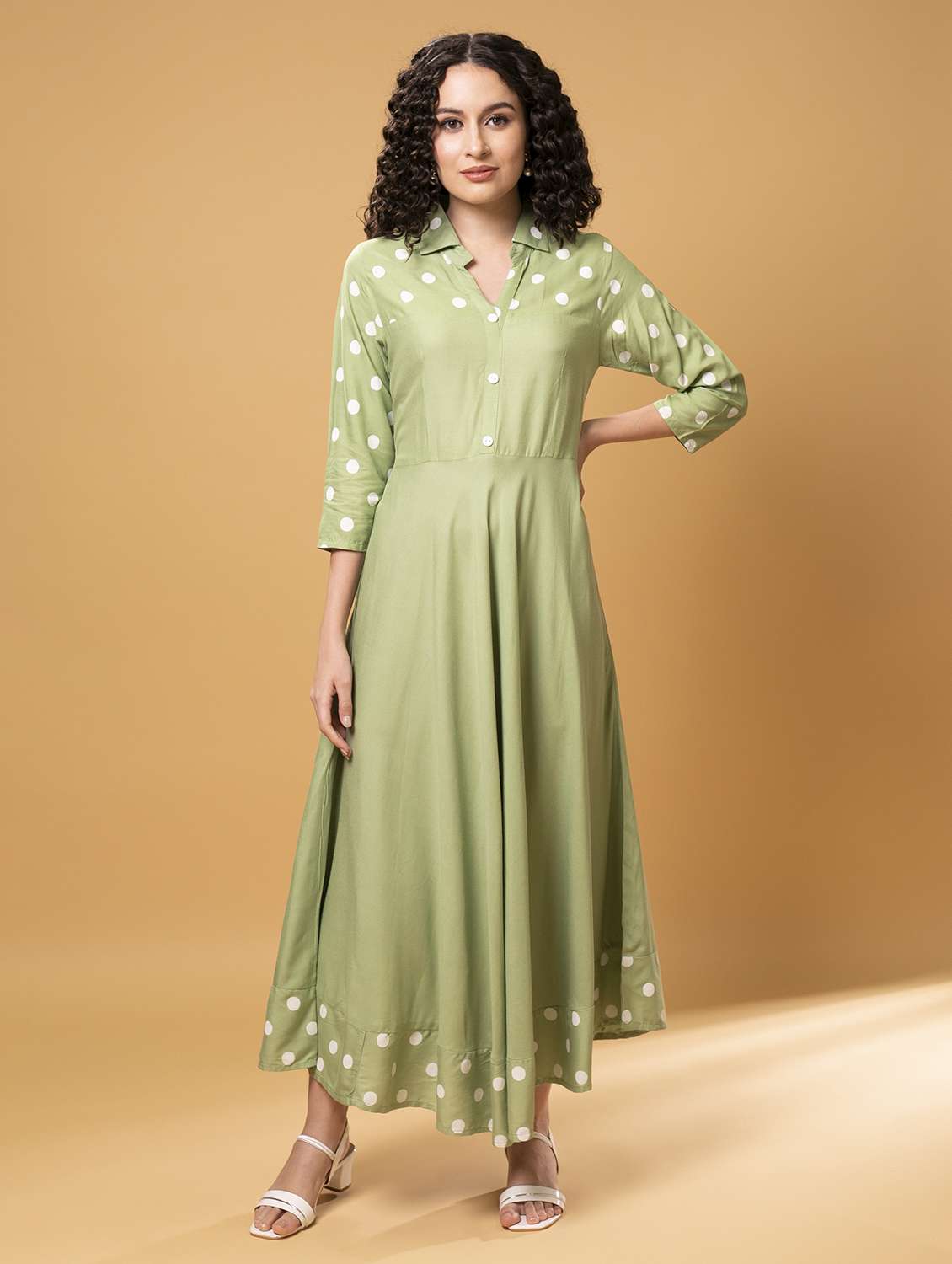 women's polka dotted flared kurta