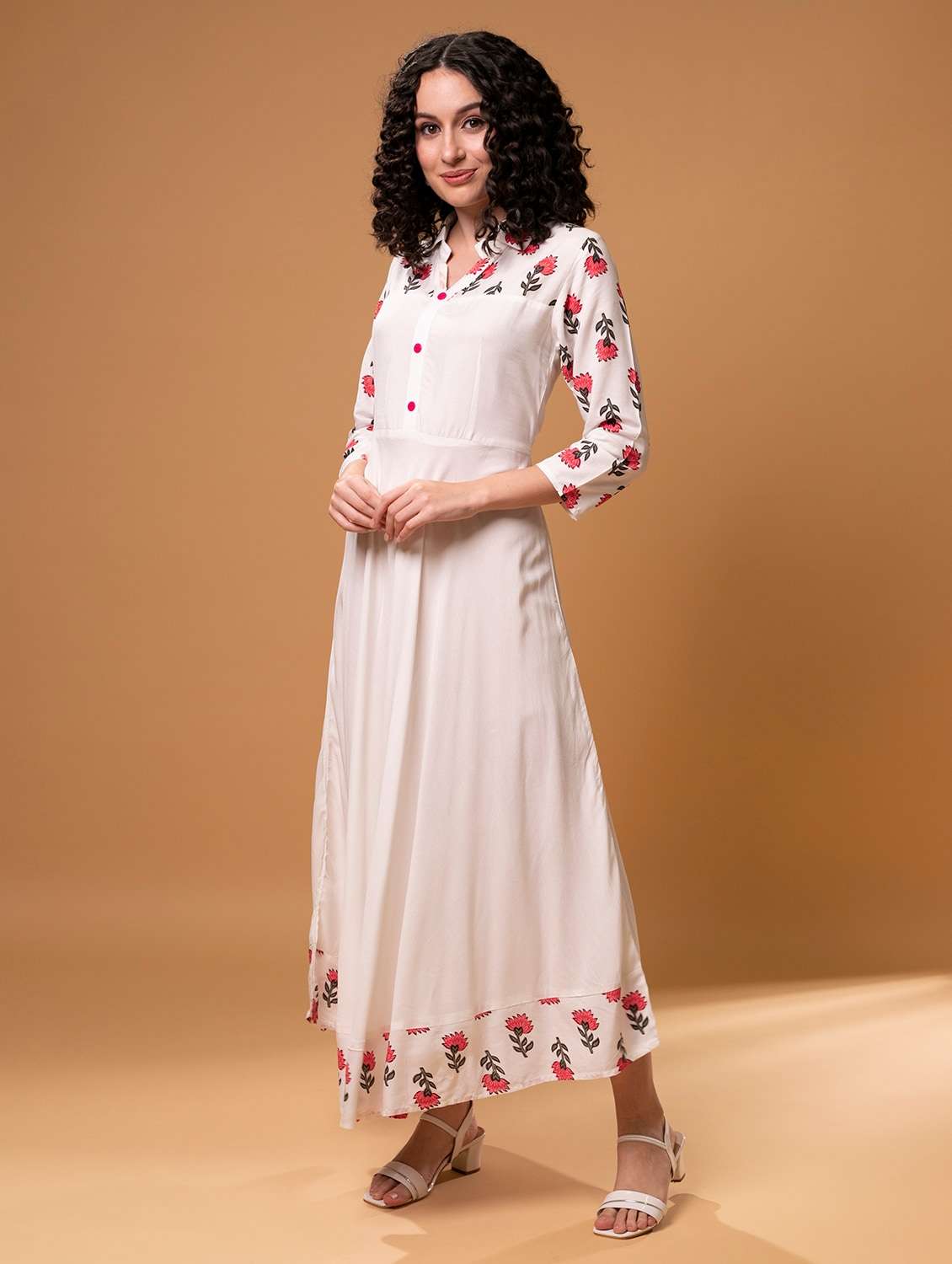 women's floral printed flared kurta - 20912184 -  Standard Image - 3