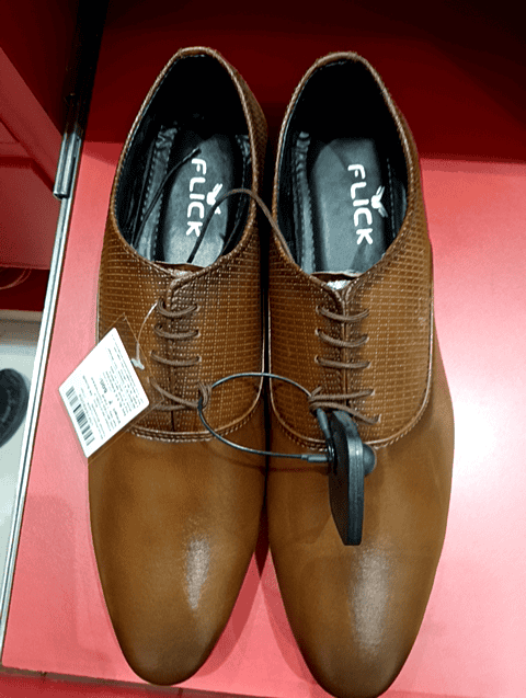 tan pu (polyurethane) formal shoes - 20912637 - Standard Image - 0