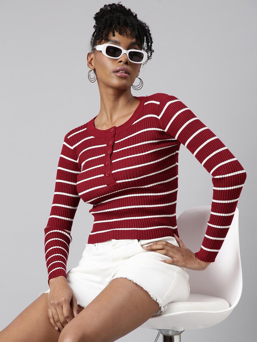 women's round neck regular top - 20928803 - Standard Image - 3