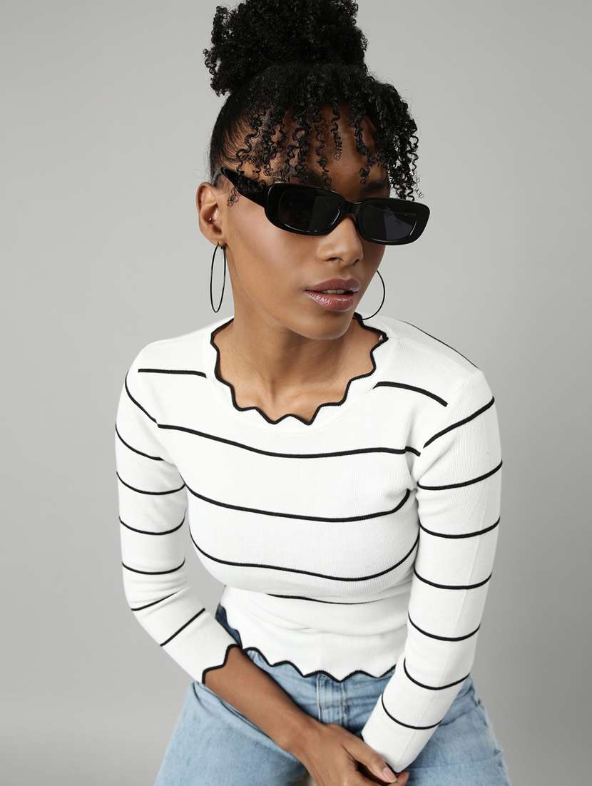 women's round neck regular top - 20928838 -  Standard Image - 3