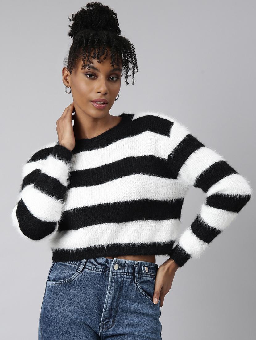 women's round neck crop top - 20928862 - Zoom Image - 0