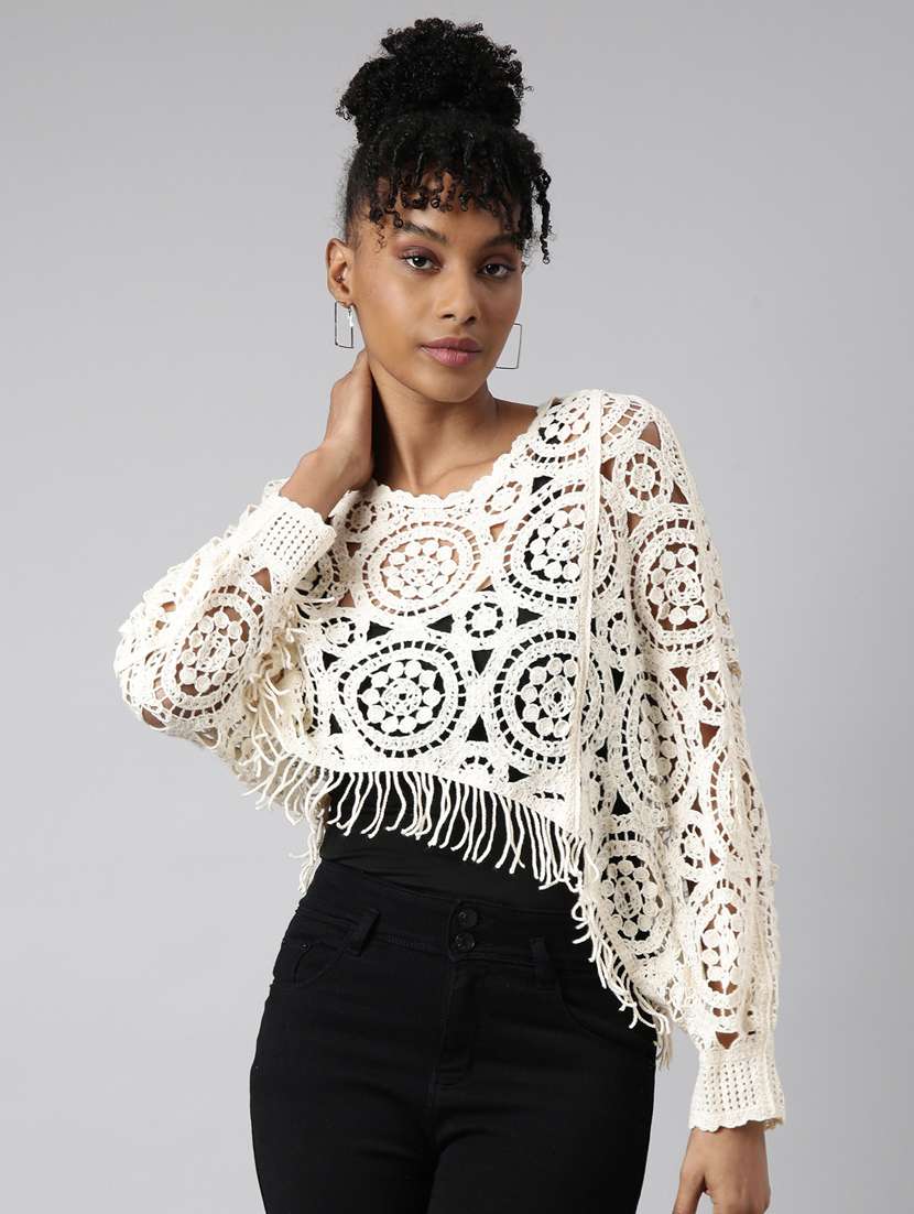 women crochet work crop top