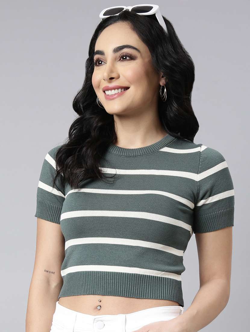 women stripes printed crop top - 20928909 -  Standard Image - 3