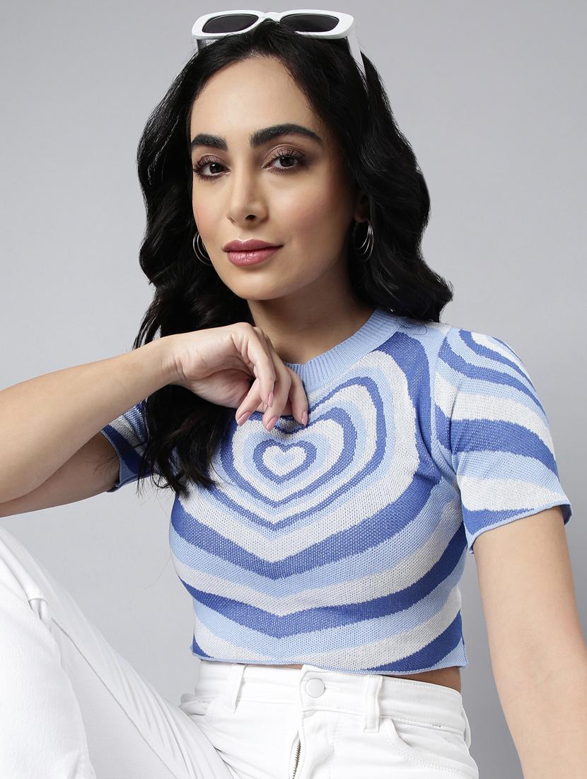 blue printed detailed crop top - 20928940 - Standard Image - 3