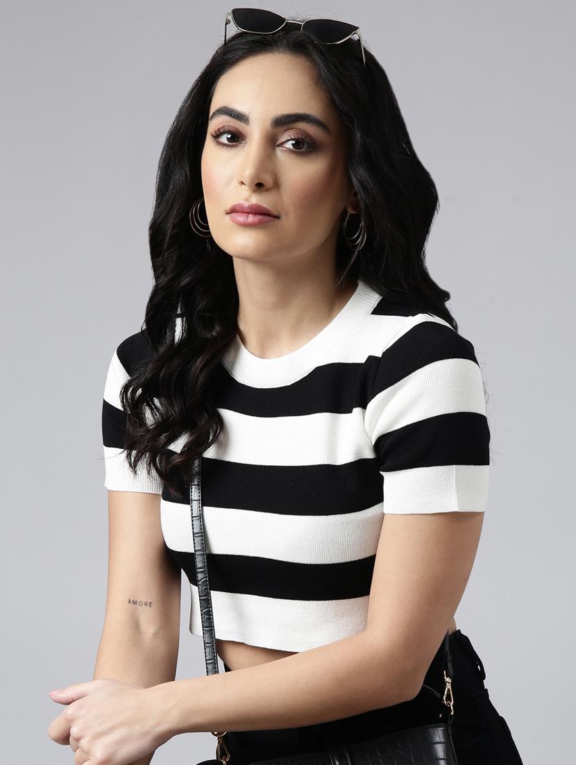 women striped round neck crop top - 20928944 - Standard Image - 3