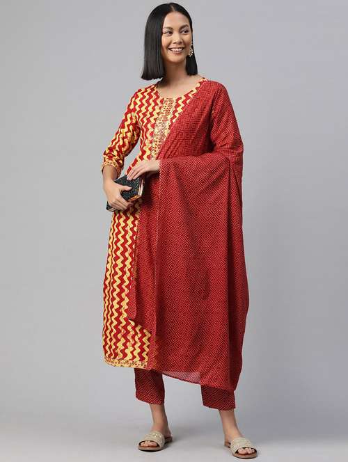 women three quarter sleeve kurta pant with dupatta set - 20929079 -  Standard Image - 0