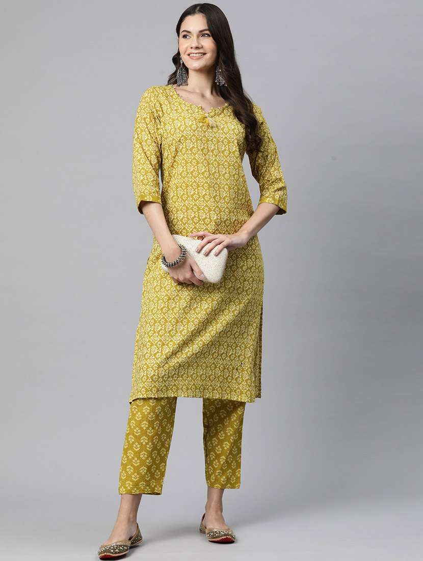 women three quarter sleeve kurta pant set