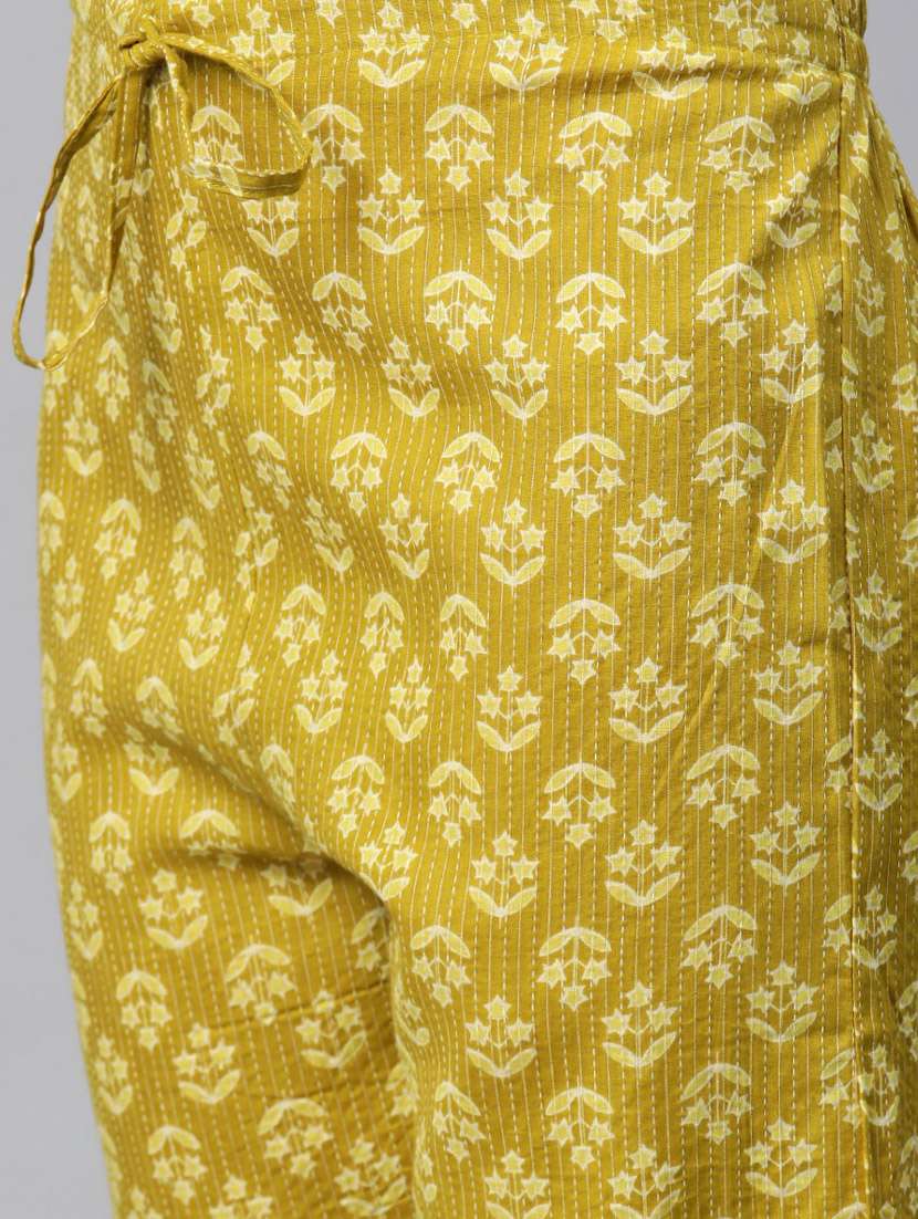 women three quarter sleeve kurta pant set - 20929119 -  Standard Image - 5