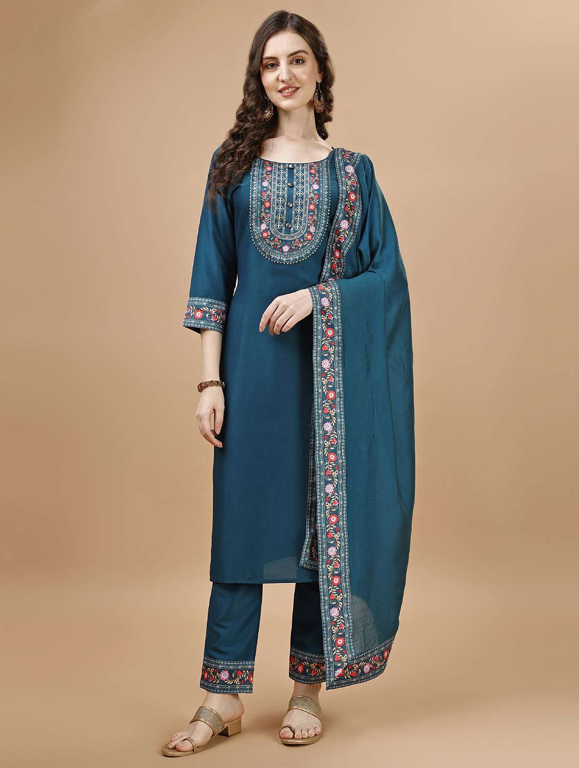 women placement print kurta pant set with dupatta - 20929898 -  Zoom Image - 0