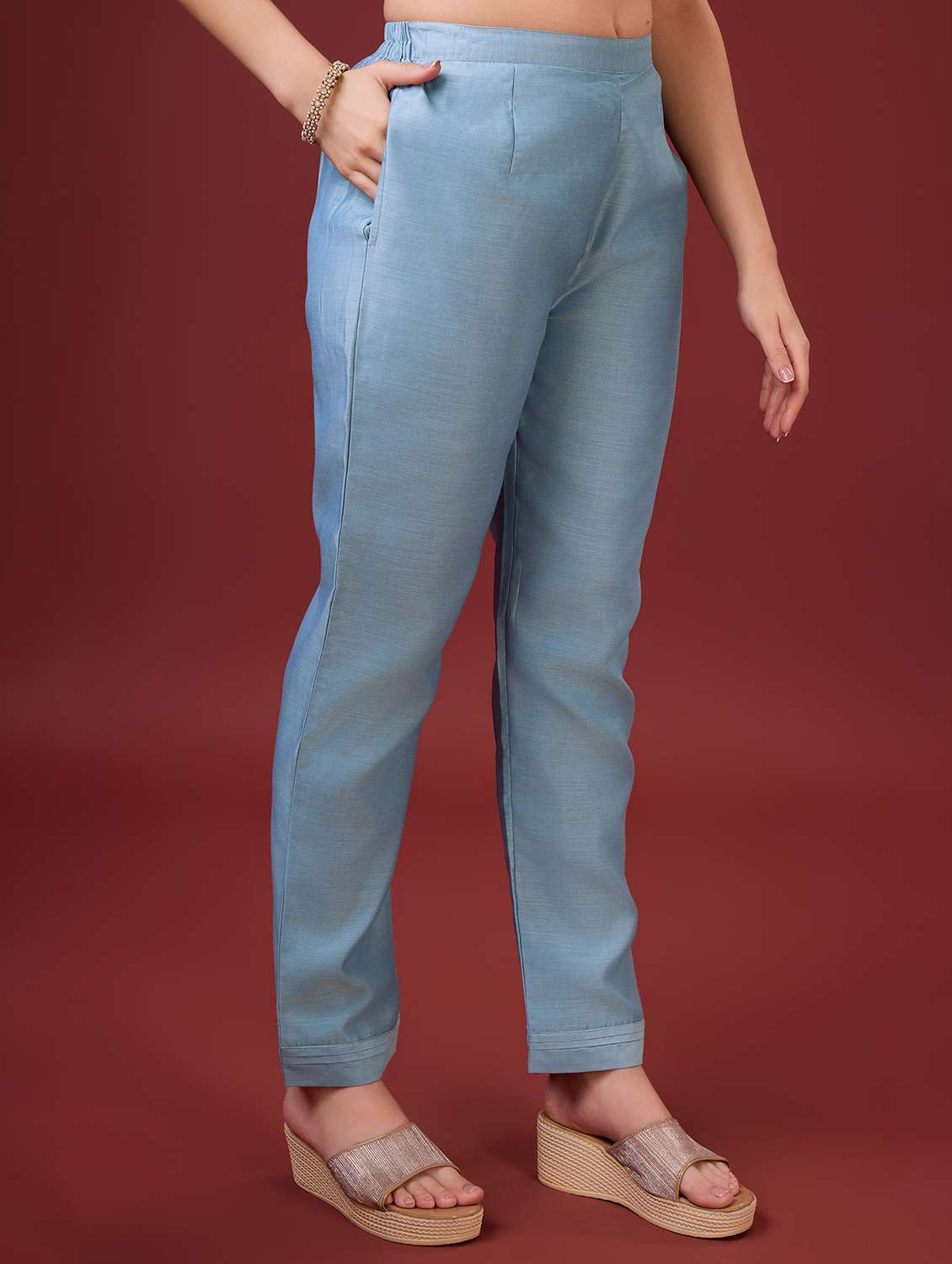 women light blue round neck kurta pant set with dupatta set - 20929903 - Standard Image - 3