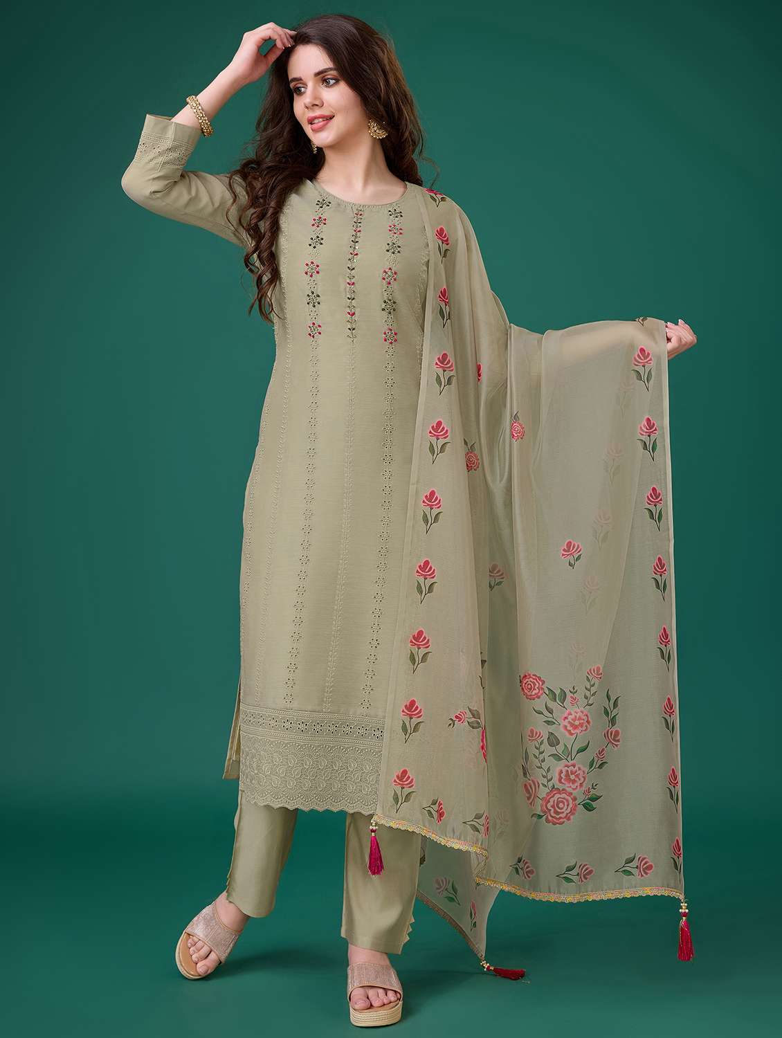 women three quarter sleeve kurta pant with dupatta set - 20929916 - Zoom Image - 0