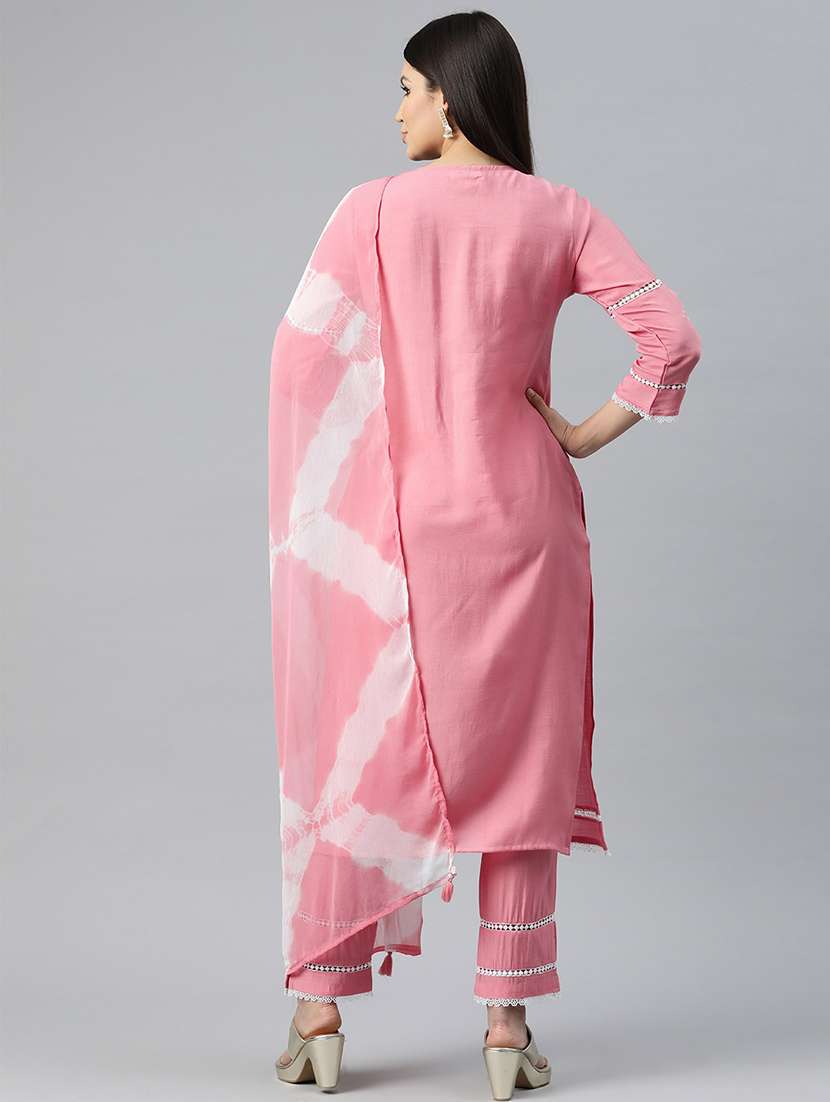 women three quarter sleeve kurta pant with dupatta set - 20930526 -  Standard Image - 3