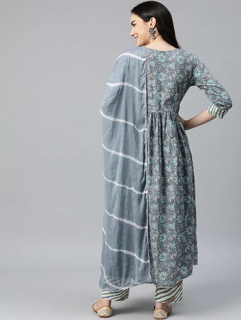 women three quarter sleeve kurta pant with dupatta set - 20930557 -  Standard Image - 3