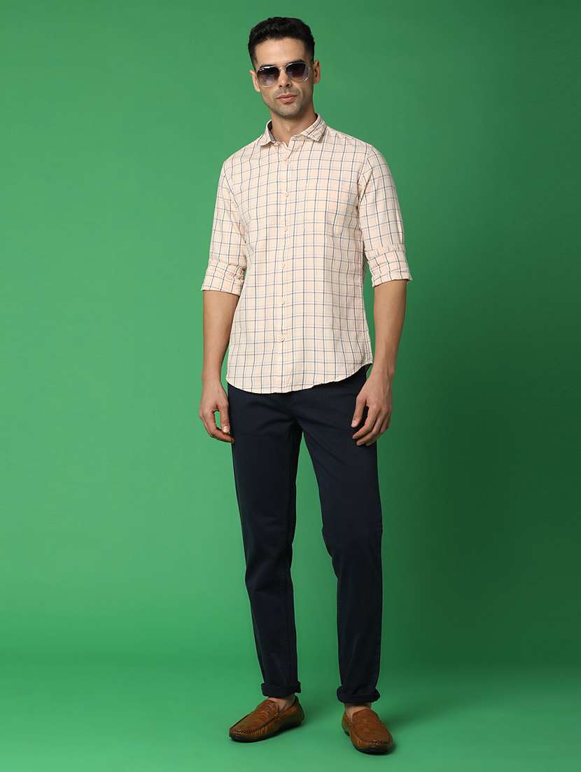 men checks collared casual shirt - 20930693 -  Standard Image - 3