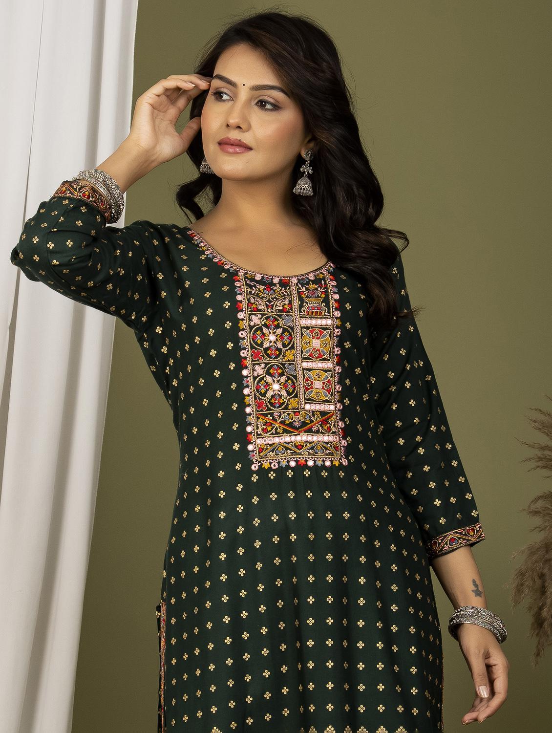 embroidered straight kurta - 20932735 - Standard Image - 3
