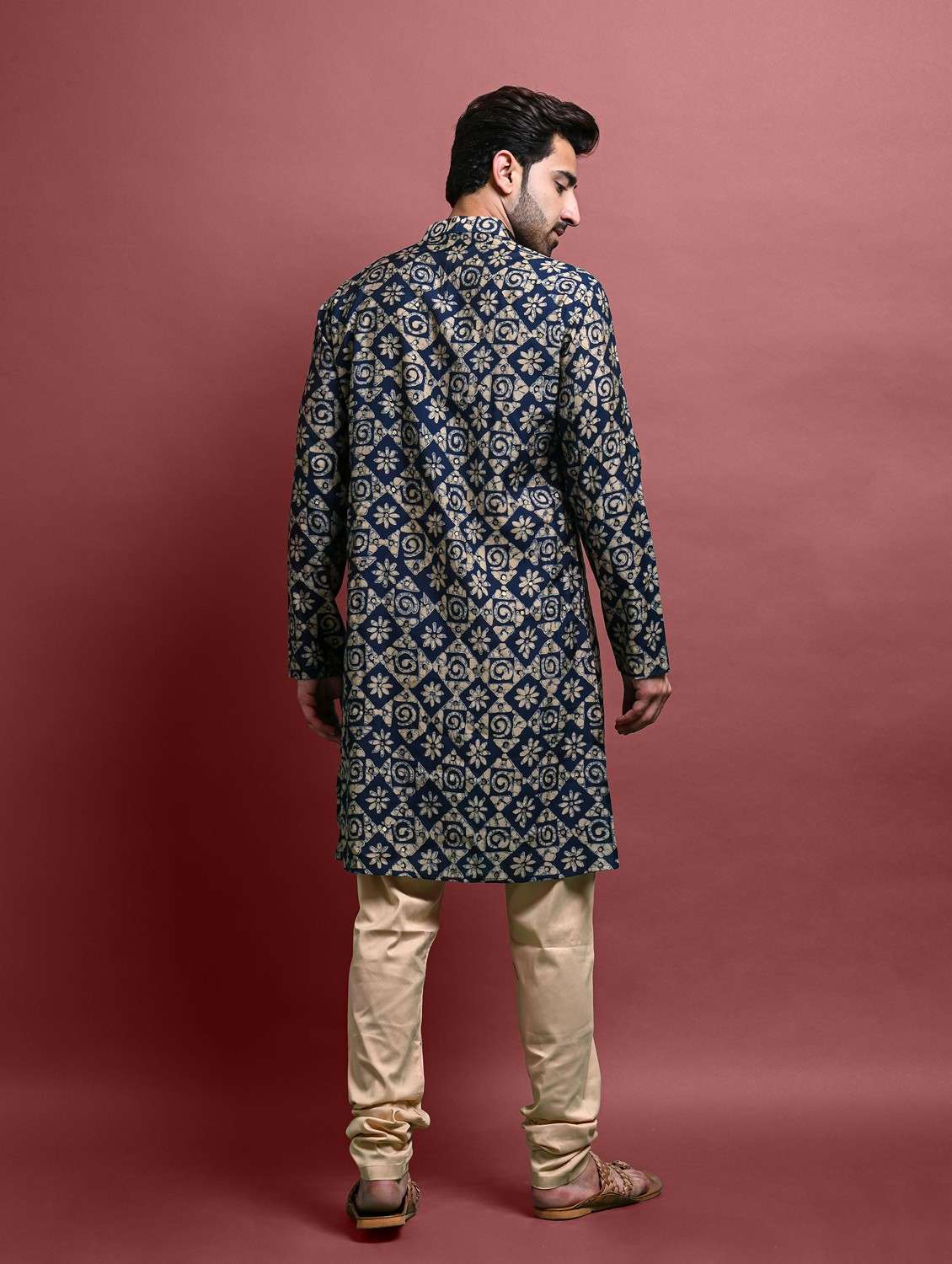 men long sleeve kurta churidar set - 20942881 -  Standard Image - 3
