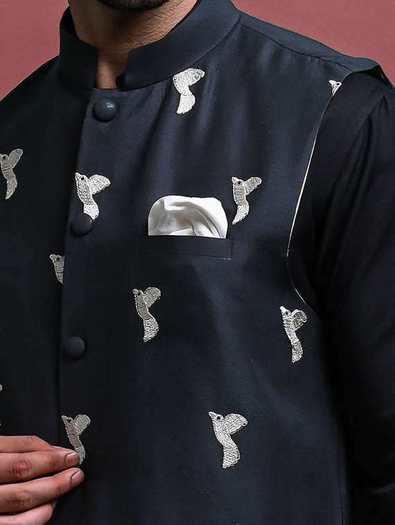 men's embroidered kurta churidar with jacket set - 20942903 - Standard Image - 3