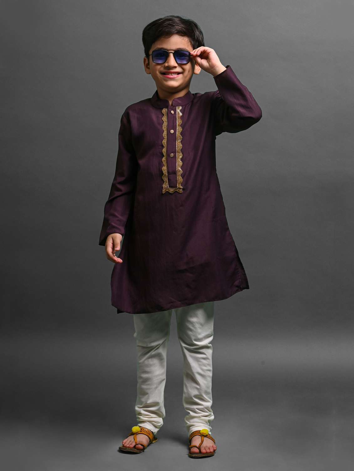 boys embroidered long sleeve kurta bottom set