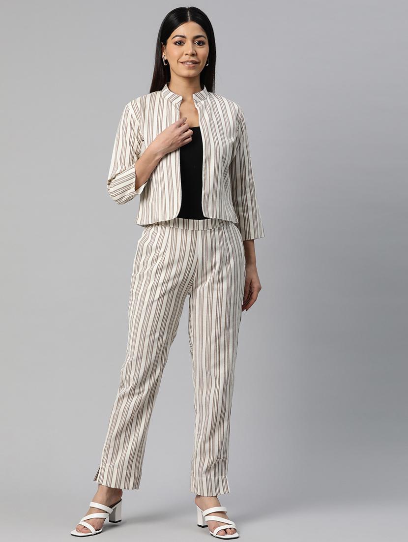 women white stripes formal suit set - 20945238 - Standard Image - 3