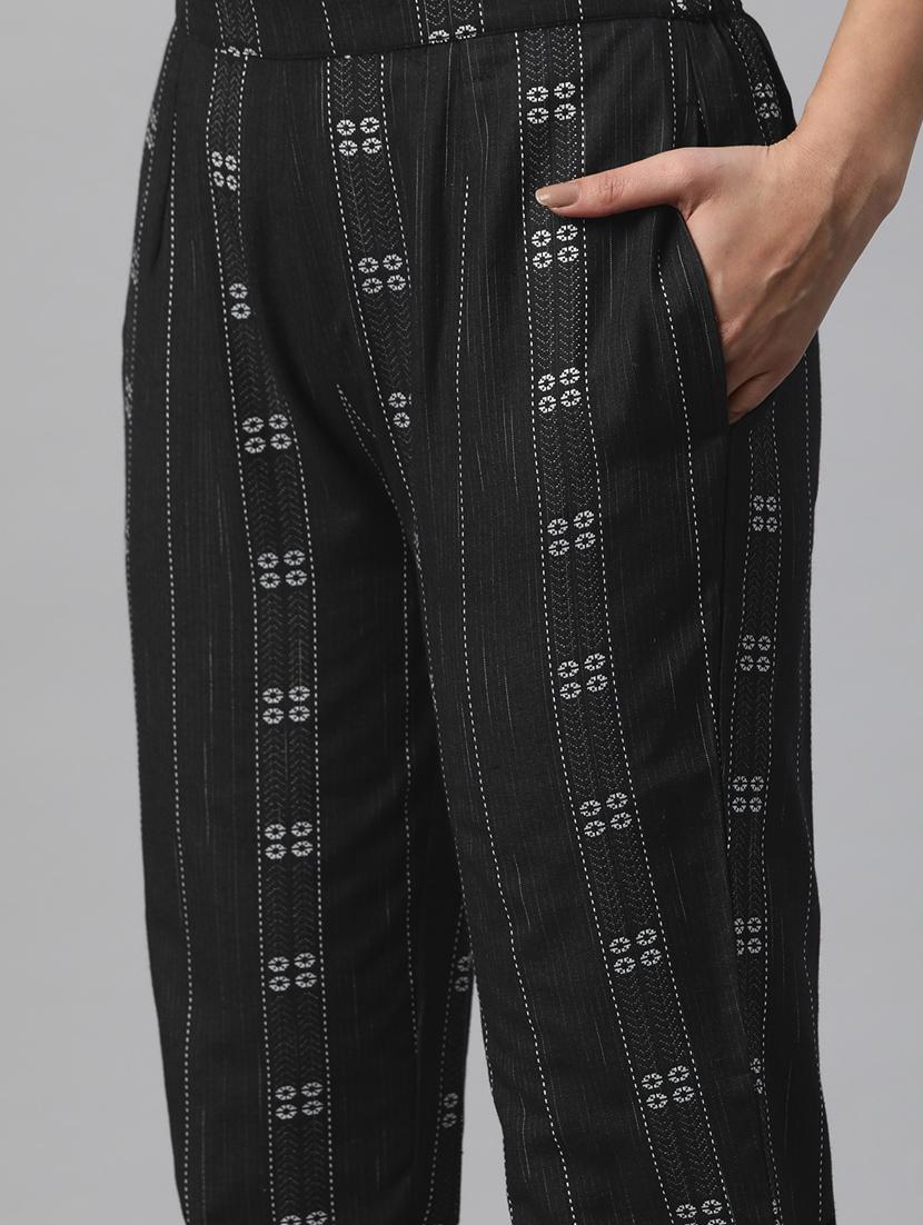 women black stripes formal suit set - 20945249 - Standard Image - 5