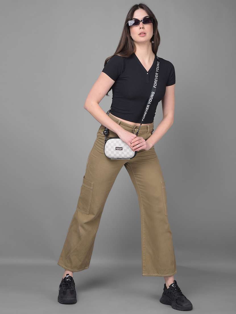 black cotton crop tshirt - 20946379 -  Standard Image - 5