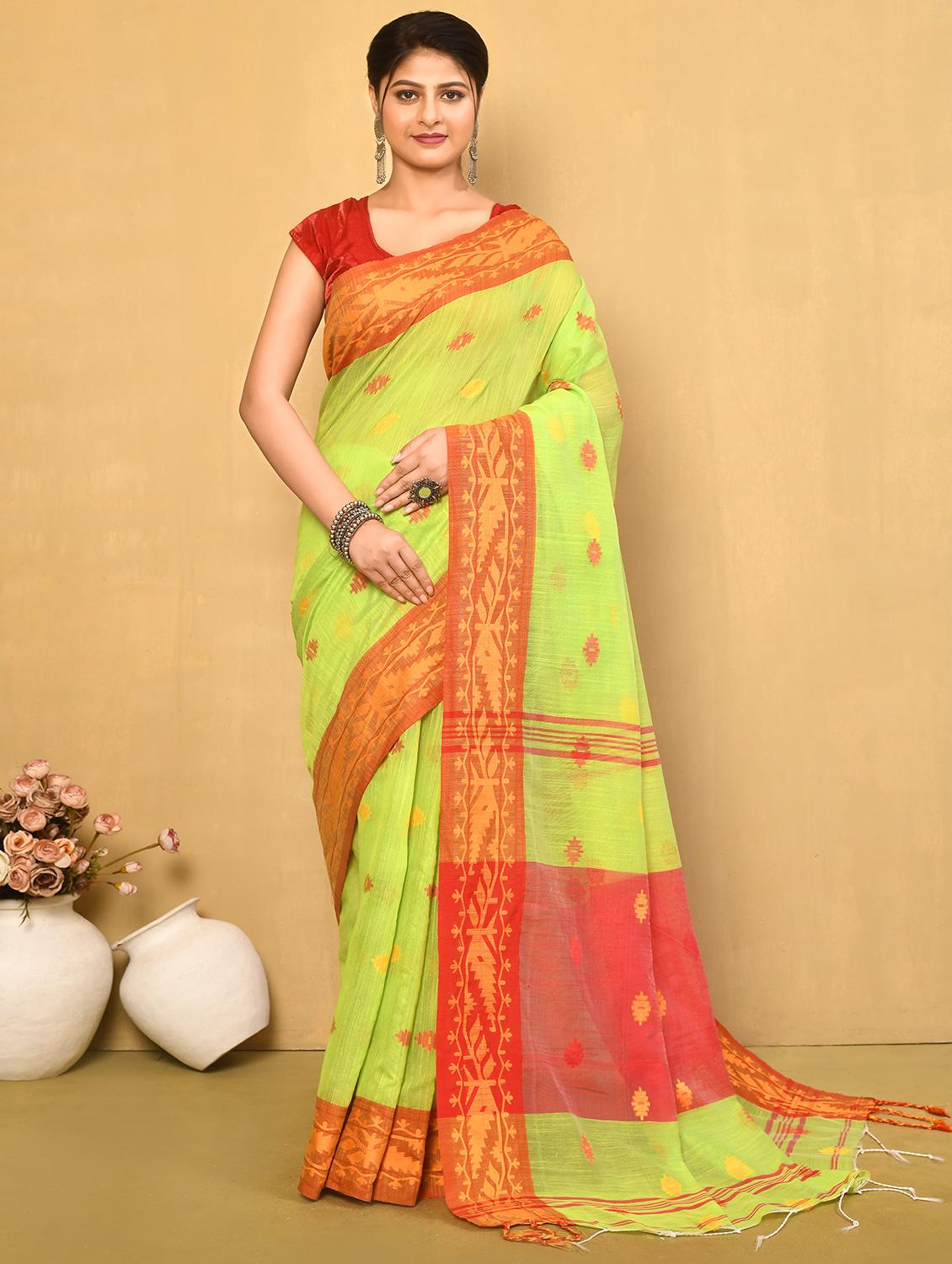 lime green handloom saree - 20946419 - Zoom Image - 0