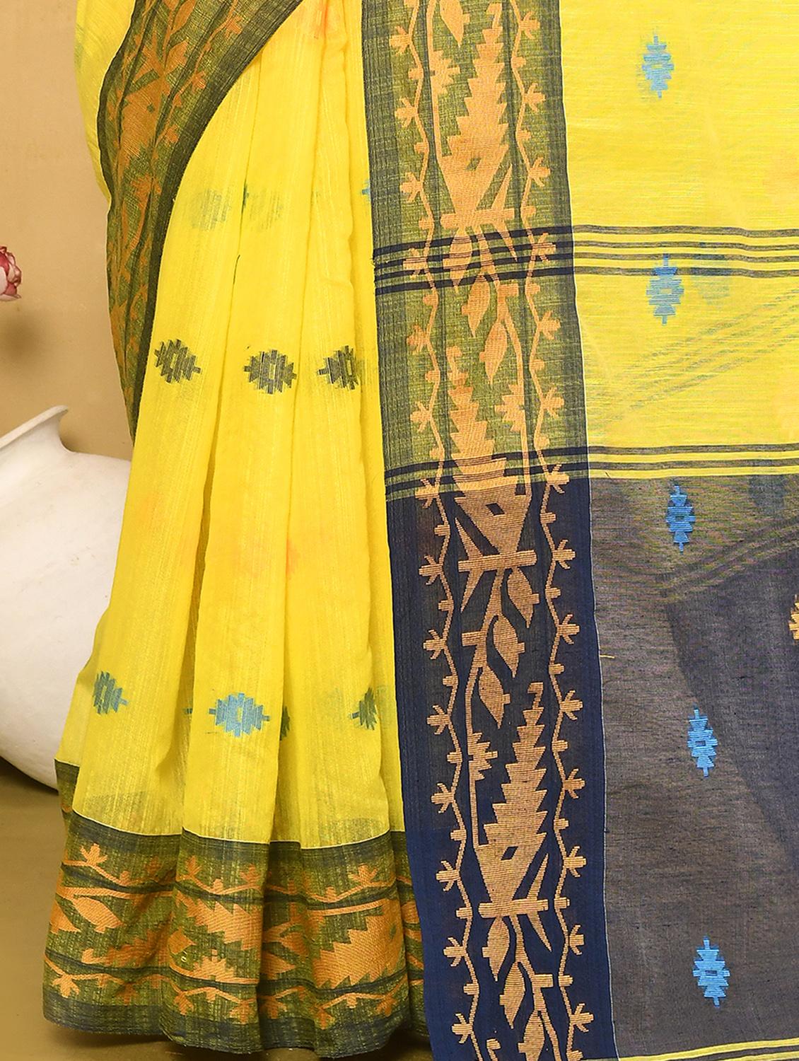 yellow self design handloom saree - 20946422 - Standard Image - 3