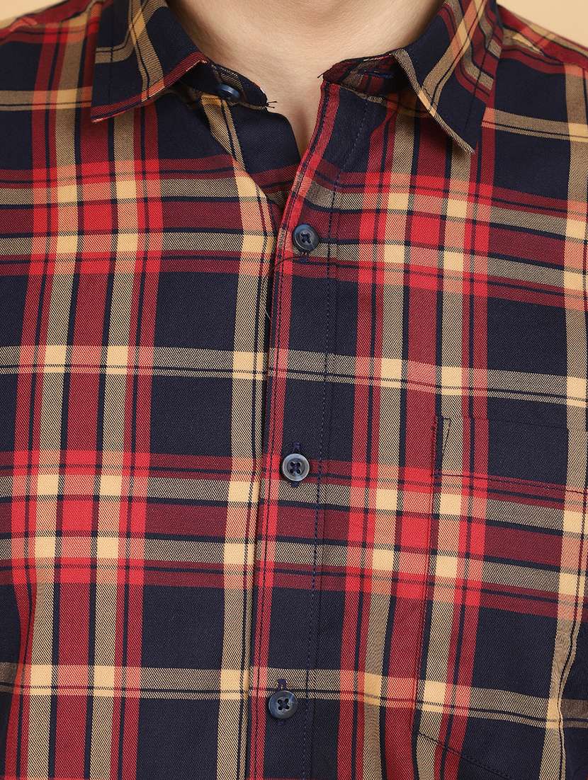 men checkered cotton casual shirt - 20946518 -  Standard Image - 5