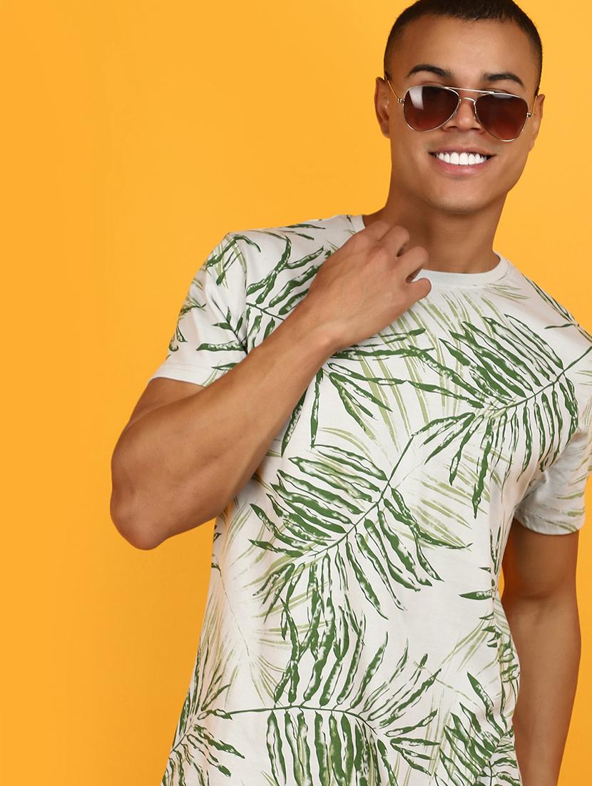 men round neck printed t-shirt - 20948574 - Standard Image - 3